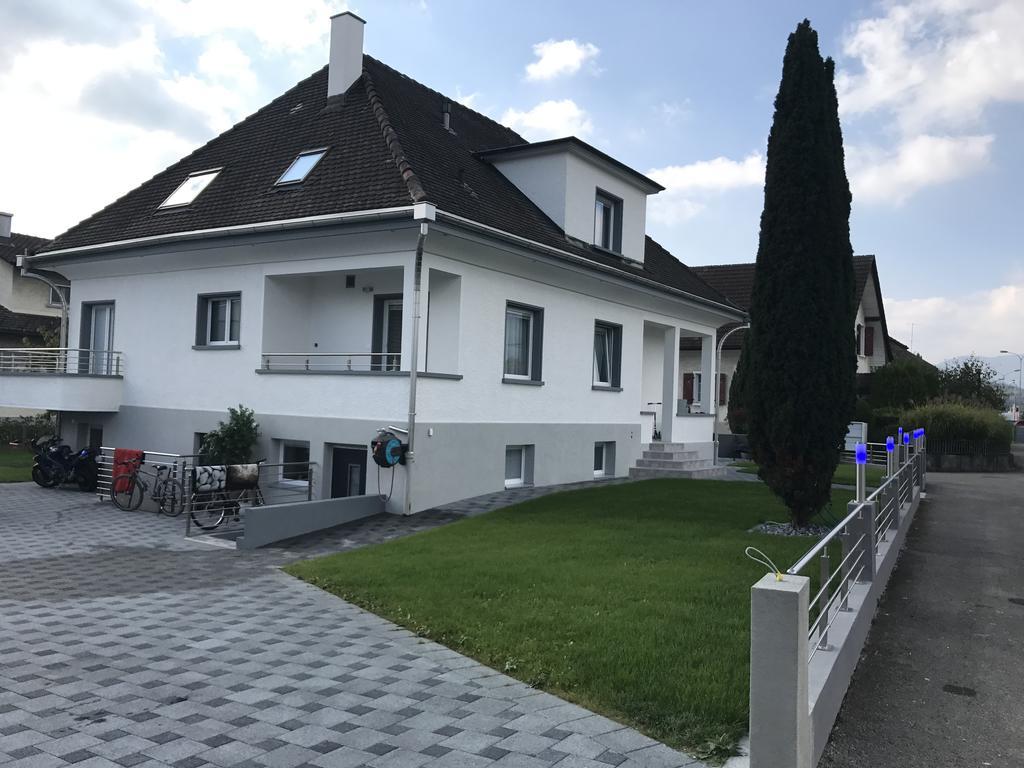 Im Zentrum Der Schweiz Dulliken Екстер'єр фото